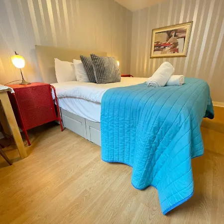 Kelvingrove 2 Bedroom - Private Parking Lejlighed