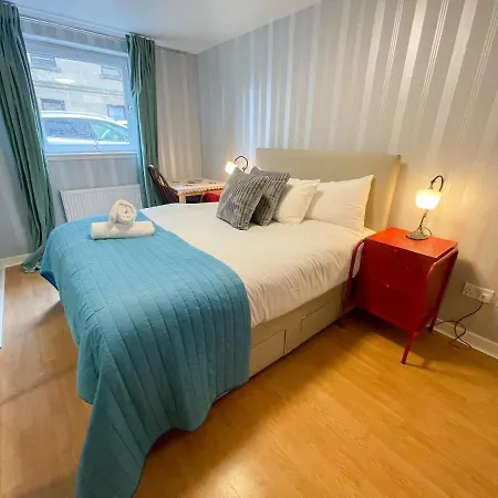 Kelvingrove 2 Bedroom - Private Parking Apartamento *