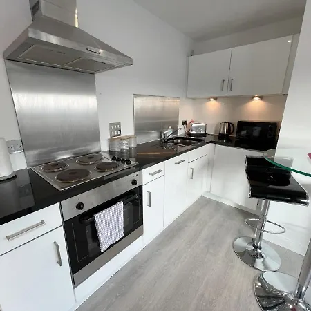 Executive 10th Floor Studio Flat Glasgow