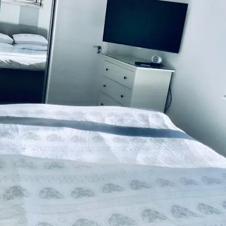 Cop26 Luxury 3 Bedroom Detached House - Cop26 Event Climate Change