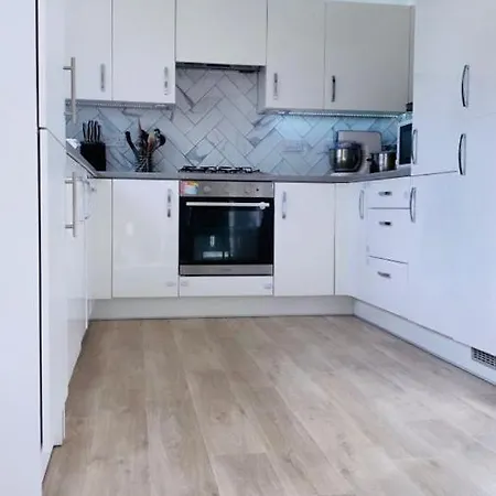 Cop26 Luxury 3 Bedroom Detached House - Cop26 Event Climate Change