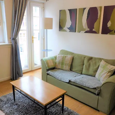 アパート 1 Bedroom Apt In Glasgow'S Southside, Close To Bars And Restaurants