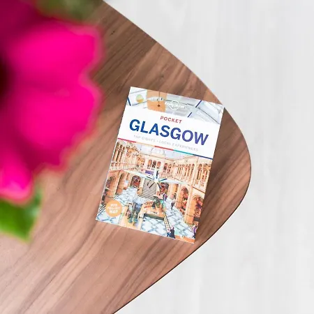 Pass The Keys Lovely New 1-bedroom Harbour River View Apartment