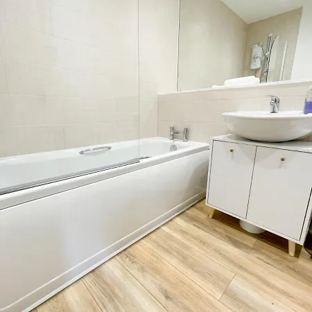 Apartment Modern City Centre 1bed *