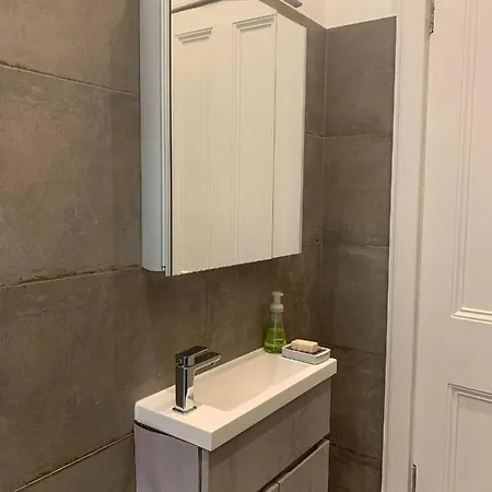 Apartment Stylish West End Apartment - Commonwealth Games *