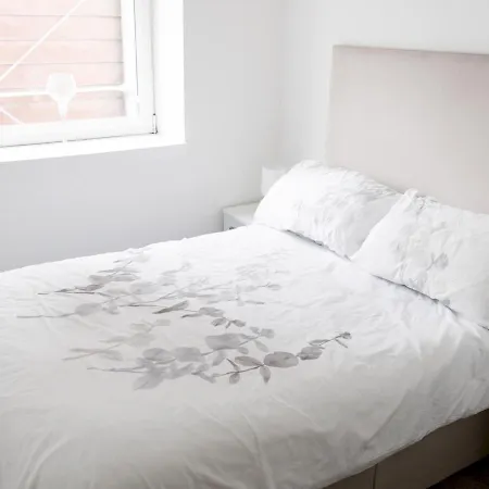 Pass The Keys Stylish 2bed Unit * Glasgow