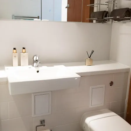Apartment Pass The Keys Stylish 2bed Unit