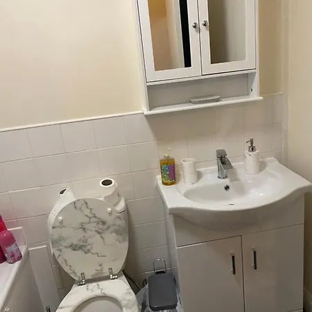 Cop 26 Partick House On Rent *