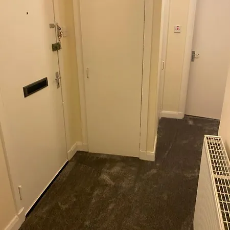 בית הארחה Cop 26 Partick House On Rent