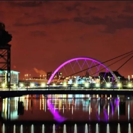 Minerva Way Finnieston * Glasgow