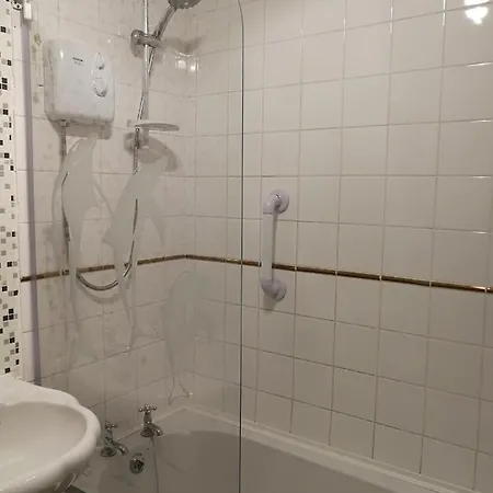 Guest house Cosy Double Bedroom In Centre *