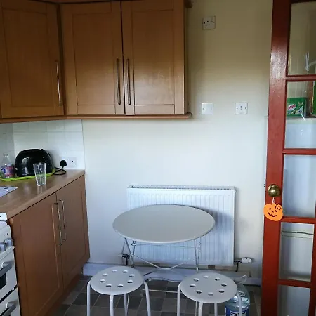 Cosy Double Bedroom In Centre Guest house *