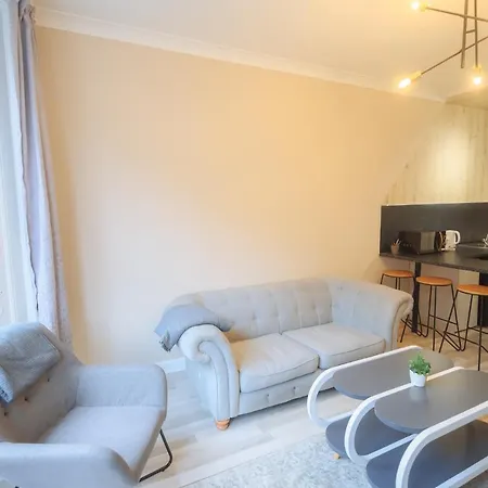 Apartment Bright Modern 2-bed Serviced In Heart Of West End Sse Hydro Botanic Gardens