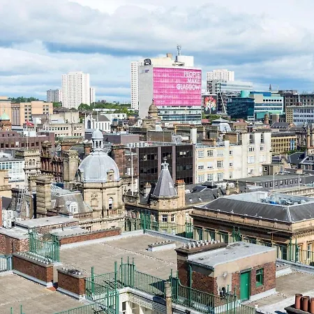 Centre G1 Penthouse With Riverviews - Duplex *