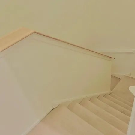 Centre G1 Penthouse With Riverviews - Duplex *