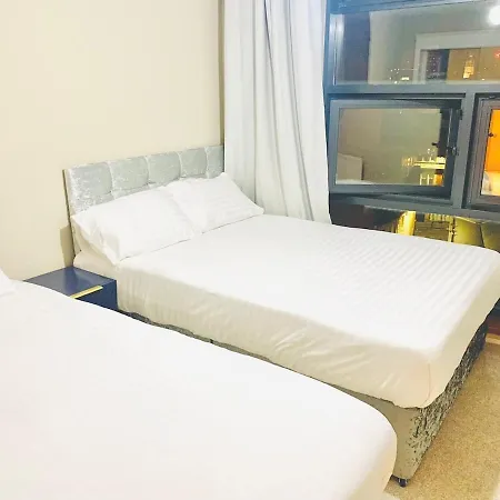 Centre G1 Penthouse With Riverviews - Duplex *