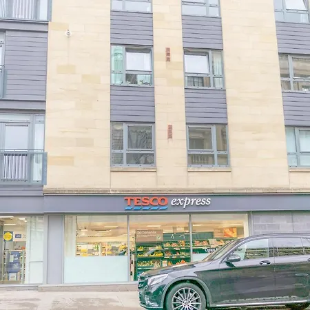 Charming Westend/city Centre Daire