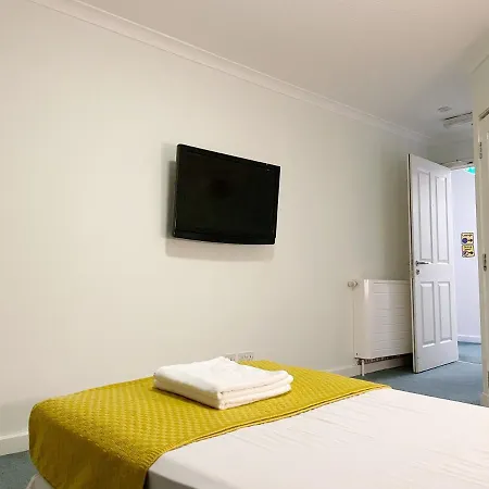 Cozy Nights 2 Aparthotel Glasgow