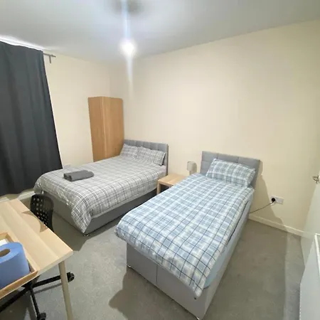 Midlockhouse Гостевой дом 3*