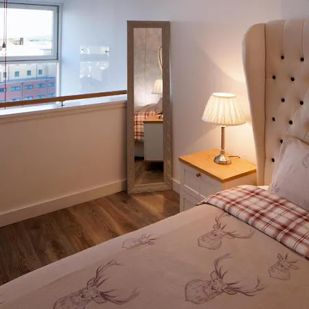 Centre With Free Secure Underground Parking Glasgow