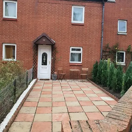 Modern House Close To アパート *