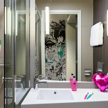 Moxy Sec 3* Глазго