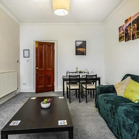 Caledonia Suite, Netflix, Free Parking Apartment *