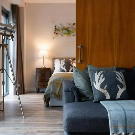 Riverside West End Glasgow