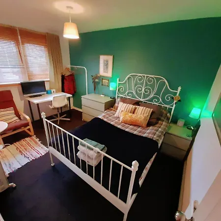 2bed Guest Wing - Charming - Off M8 M80 * Glasgow