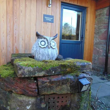 Dreamwood Cottage, Loch Lomond, Luxury Apartment. 格拉斯哥