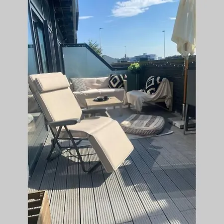 Riverside Exec With Balcony - Secc/hydro Apartment Glasgow