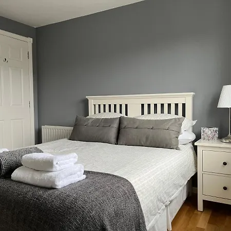 Flat Two, 212 Eaglesham Road, East Kilbride, * Glasgow