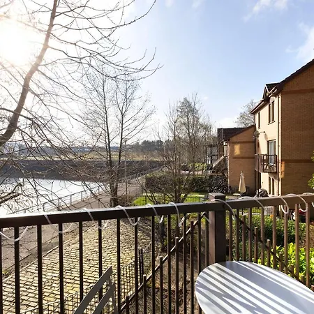 Joivy Bright Flat Overlooking The Clyde Appartamento *