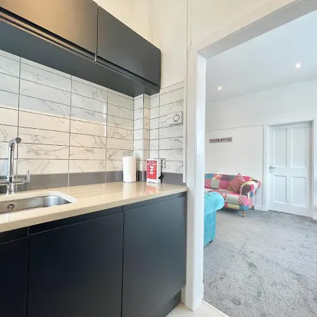 Bella House - 3 Bed House In Apartment Glasgow