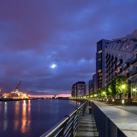 The Perfect Break, Harbour Apartment Glasgow