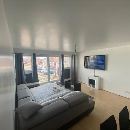 Prime Central Location 2bedapartmentsecure Parking Apartment *