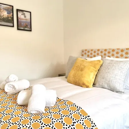 Apartment Bella House - 3 Bed House In Glasgow