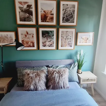 Beautiful 2bed House With Garden, Walking Distance To Town - Free Parking Γλασκώβη