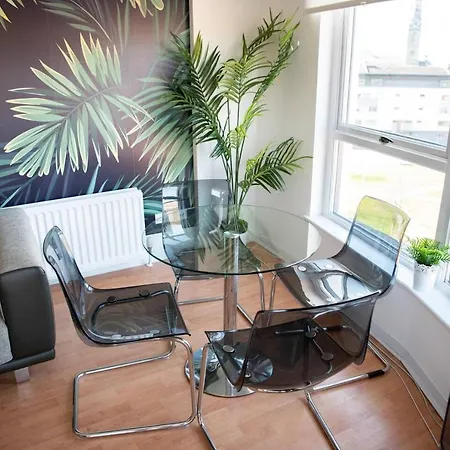 Pass The Keys 5 Moir 62 - 2 Bedroom Next To Merchant City Glasgow G1 Apartment *