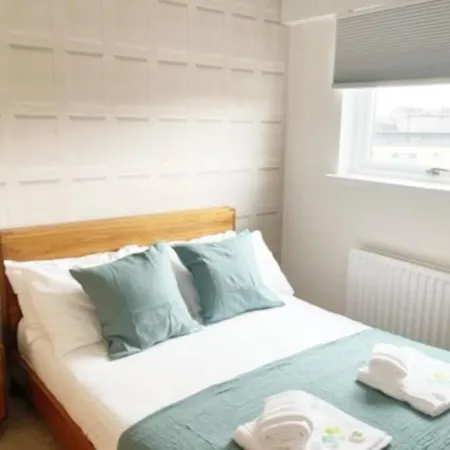 Pass The Keys 5 Moir 62 - 2 Bedroom Next To Merchant City Glasgow G1 *