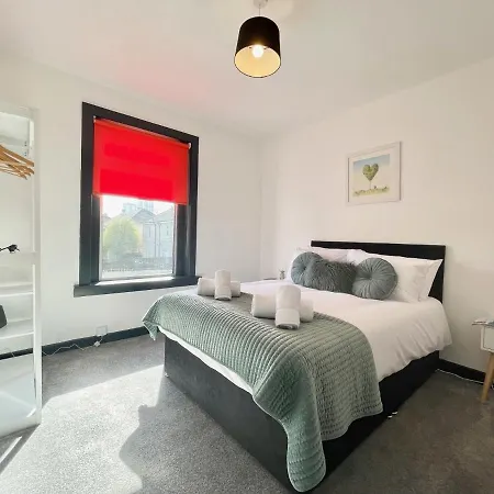 2 Bed House In Outskirts Of