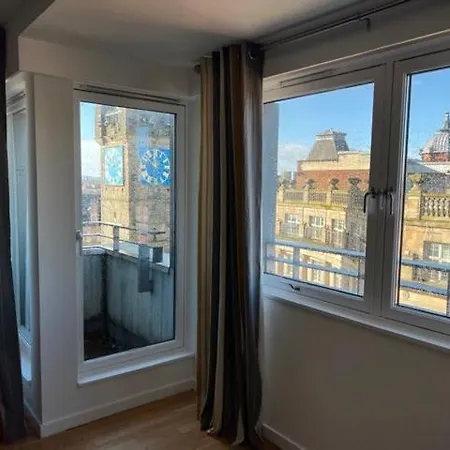 Modern & Spacious 2 Bed Merchant Apart-high St Διαμέρισμα Γλασκώβη
