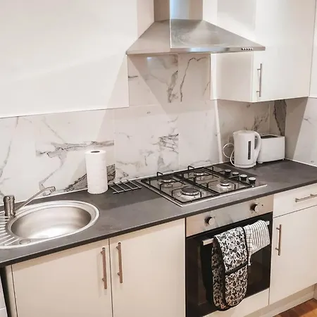 S.h Apartament *