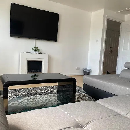 Prime Central Location 2bedapartmentsecure Parking Glasgow
