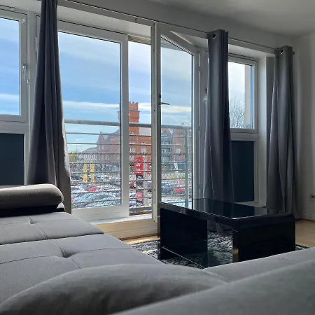Prime Central Location 2bedapartmentsecure Parking Apartment Glasgow
