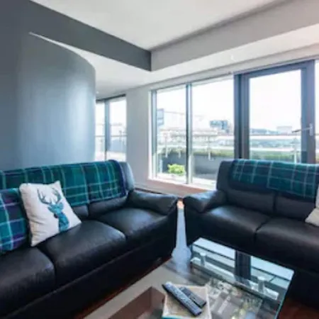 Apartament The Spires Serviced *