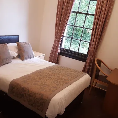 Mclays Hotel