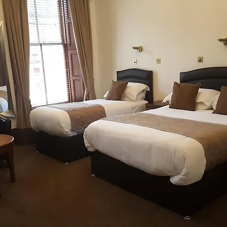 麦拉斯旅馆 2*