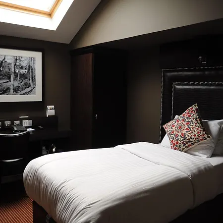 Western Glasgow South Eglinton Arms 3* Eaglesham