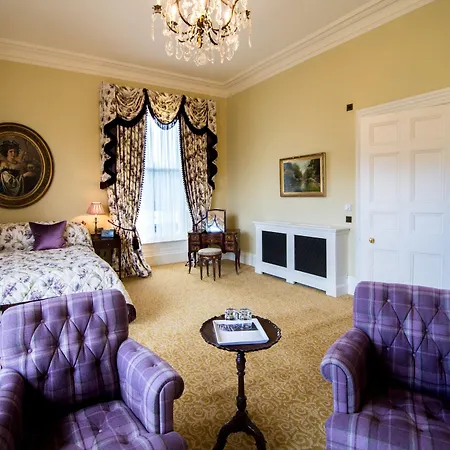 Hotel Crossbasket Castle & Restaurant